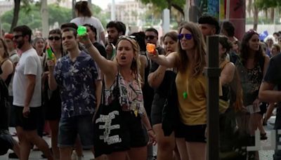 Spanish protesters squirt water at Barcelona tourists: ‘Go home’