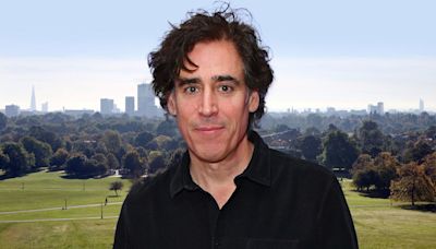 Stephen Mangan's private canal-side home in Primrose Hill is 'chaos'