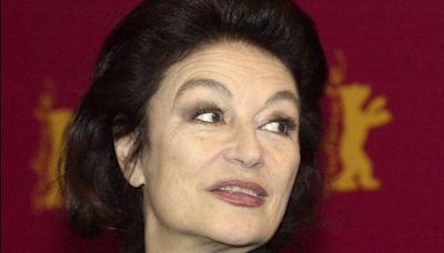 Adiós a la actriz francesa Anouk Aimée, famosa por "La Dolce vita"