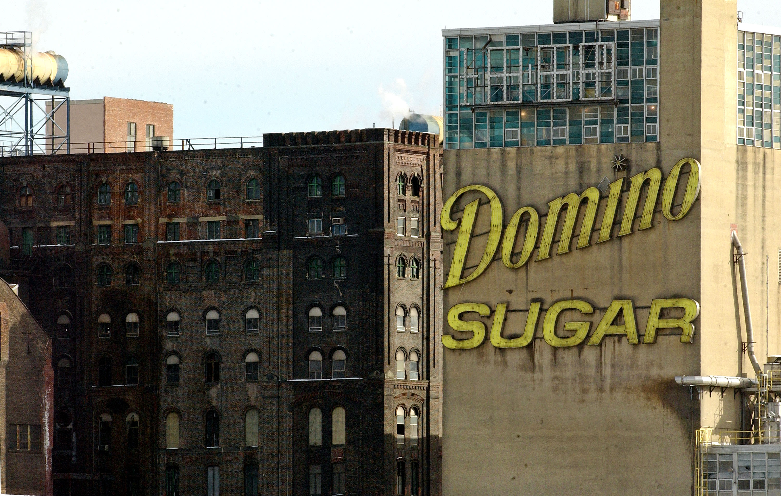Brooklyn’s Iconic Domino Sugar Sign Gets a Second Life as an Art Installation
