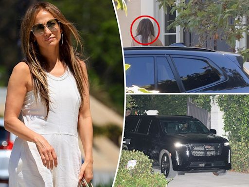 Jennifer Lopez leaves Ben Affleck’s rental home after 5-hour visit as divorce rumors swirl