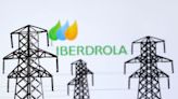 Iberdrola planning bid for UK's Electricity North West -sources