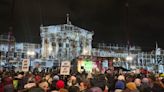 Decenas de miles de personas se manifiestan contra la ultraderecha en Viena
