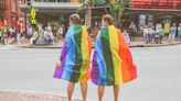 Como curtir a Parada do Orgulho do LGBT+ com segurança