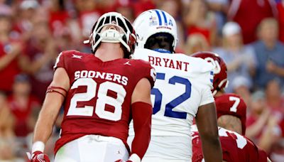 Danny Stutsman named Walter Camp preseason first team All-American