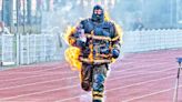 Un bombero francés rompió el récord Guinness de la mayor distancia corrida envuelto en llamas