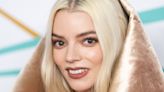 Anya Taylor-Joy dice que dejó de verse en los espejos por las críticas a su rostro