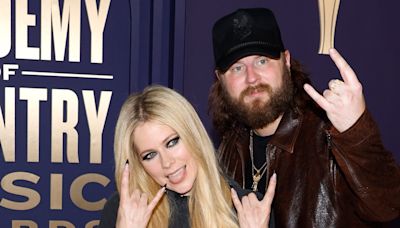 Avril Lavigne Joins Nate Smith at ACM Awards 2024 Ahead of Performing Just Released Duet ‘Bulletproof’