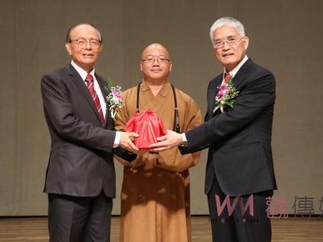 高俊雄接任南華大學校長 佛光山住持心保和尚監交期勉 | 蕃新聞