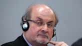 Irán dice que Rushdie y sus seguidores son los culpables del ataque