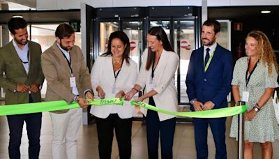 El Aeropuerto Internacional de la Región de Murcia estrena vuelo directo con Oporto