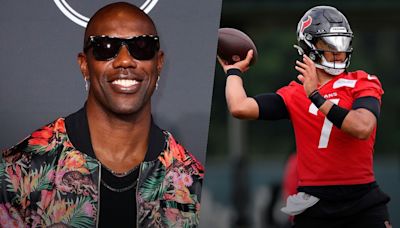 Terrell Owens ve en C.J. Stroud un quarterback de Super Bowl