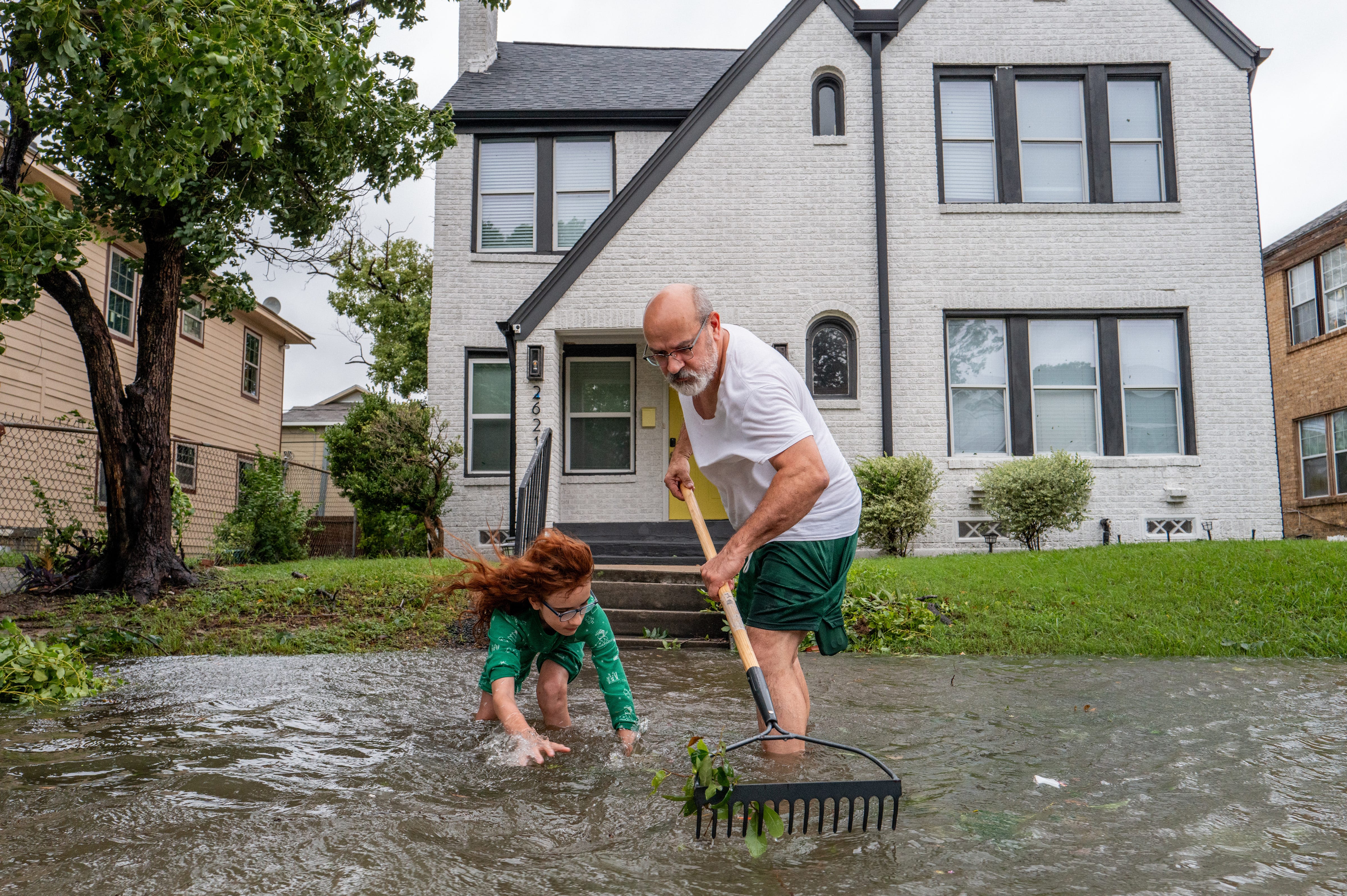 HHS secretary declares public health emergency in Texas following Beryl fallout