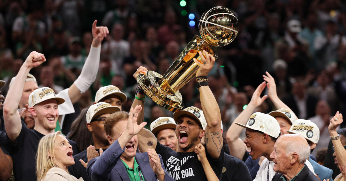 Joe Mazzulla explains how his meniscus injury helped him through Celtics' championship run