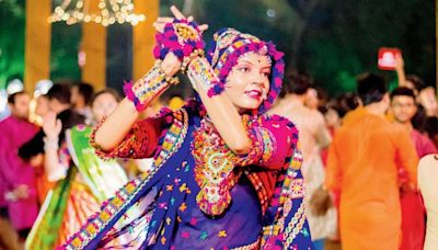 Navratri 2024 Fashion Trends: Here’s how you can level up your Desi outfit game for garba