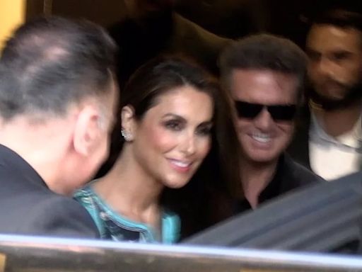 Luis Miguel se reencuentra con su hija Michelle en Barcelona junto a Paloma Cuevas