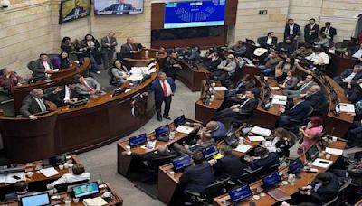 Senado aprueba 85 % de la reforma pensional y levanta la sesión por falta de quórum