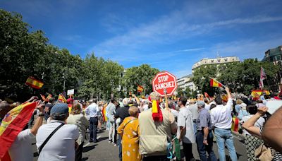 El PP pide elecciones anticipadas en su primer gran acto de campaña