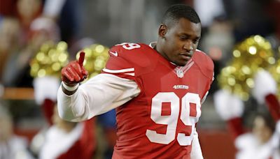 Ex-49er Aldon Smith appreciates flattering words from Staley, Williams