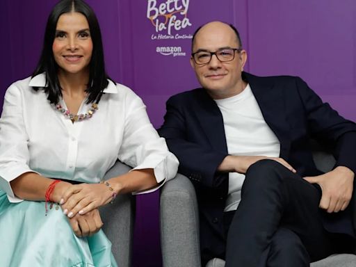 Julián Arango y Natalia Ramírez hablaron de los actores que no están en la segunda parte de ‘Yo soy Betty, la fea’: “Nuestros muertos están ahí”