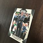 BRAD STEVENS  17-18 PRIZM BASE 教練  金屬卡 20 前後卡況如圖