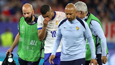 Kylian Mbappé se fractura la nariz en el partido Francia-Austria en la Eurocopa 2024 y hay dudas de su participación contra Países Bajos