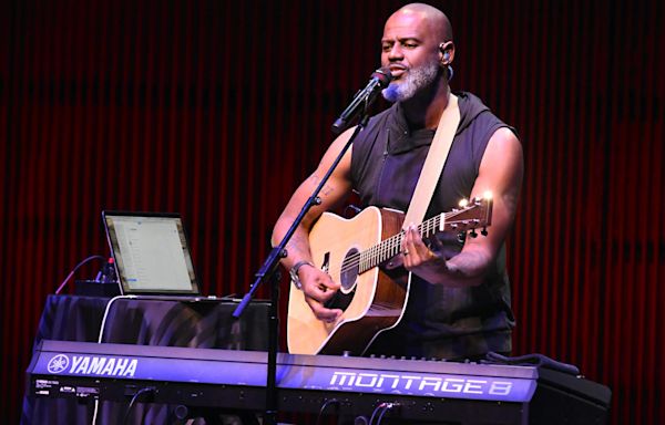 Brian McKnight's concert canceled for calling kids 'evil'