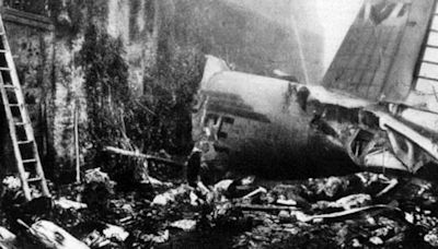 El Giro empieza con un homenaje al Torino 75 años después del accidente de avión en Superga en el que murieron la mayoría de futbolistas