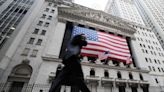 US stocks edge higher as investors contemplate Fed rate-cut timing