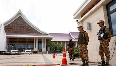 ASEAN seeks to tackle Myanmar crisis, South China Sea tension
