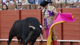 La plaza de toros de Sevilla invita a menores en una iniciativa criticada por animalistas