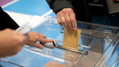 Législatives 2024 : les électeurs français ont commencé à voter pour ce scrutin historique