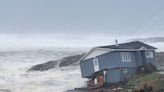 Canadá: inicia la búsqueda de una anciana que se teme haya sido arrastrada al mar por el huracán Fiona