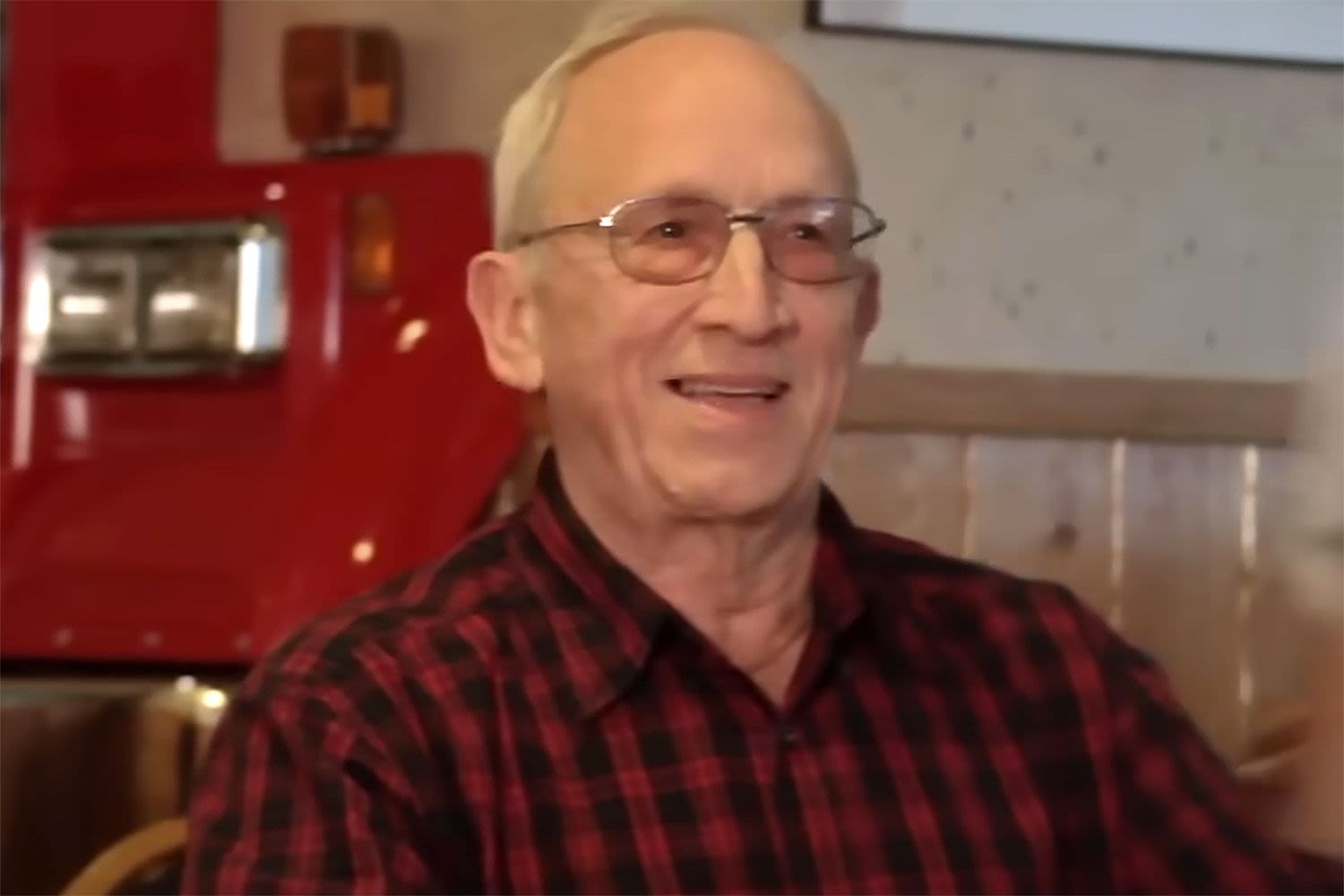 Jack Palmer, the Man Famous for Flubbing 'Buttery, Flaky Crust' Line in Viral Video, Dead at 86