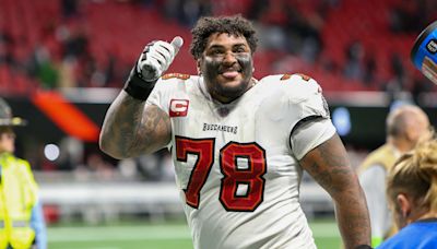 Where do Bucs’ OTs rank among the NFL’s best tandems?