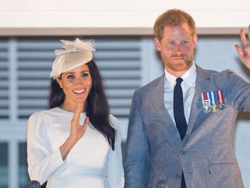 Harry and Meghan to enact 'ultimate revenge on the royals’ with big new move