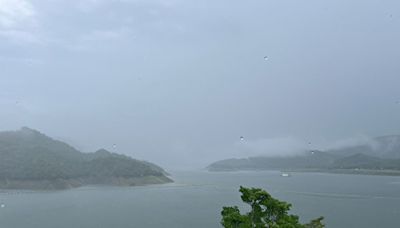 全台週五連三日大雷雨 中颱艾維尼往日本跑