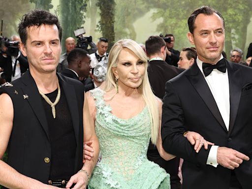 Andrew Scott Bares His Arms at Met Gala 2024 Alongside Donatella Versace & Jude Law