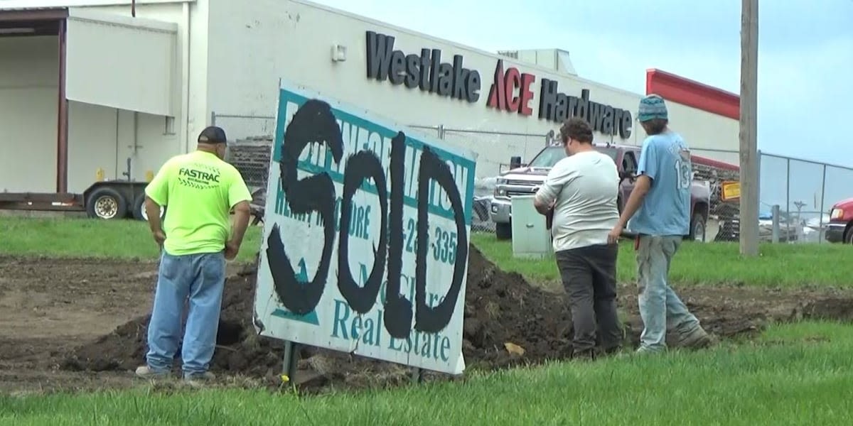 Preparations under way for new Wendy’s, Pizza Hut in Topeka