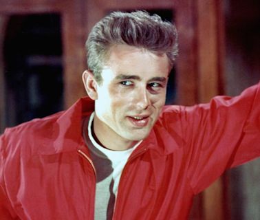 10 Behind the Scenes Facts About the James Dean and Natalie Wood Movie ‘Rebel Without a Cause’