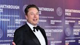 Elon Musk says there are too many non-technical managers at Boeing