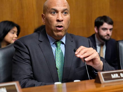 Sen. Cory Booker questions US prison labor policies, calls for change