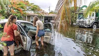 Florida declara el estado de emergencia por graves inundaciones en cinco condados sureños