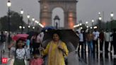 Overcast skies, light rain in parts of Delhi; maximum temperature settles at 39 degrees Celsius