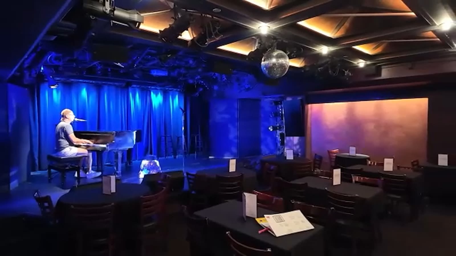 West Bank Cafe & The Laurie Beechman Theatre closing on Broadway