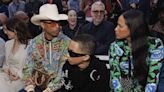 Pharrell Williams en famille, Juliette Binoche, Vernon... Les stars au défilé Kenzo