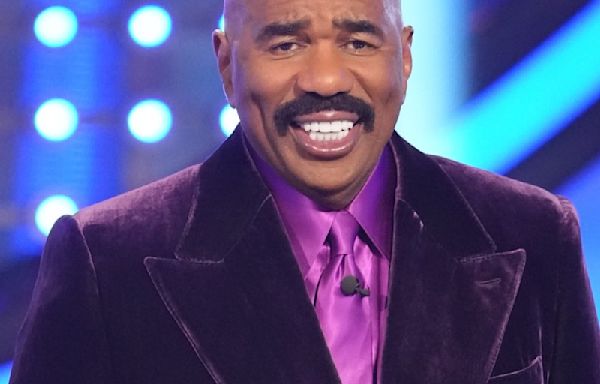 'Family Feud’s Steve Harvey Reacts to 'Sexy Dreams' Answer
