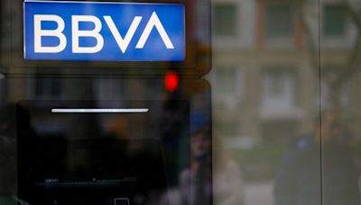 El Gobierno español se opone a la opa hostil del BBVA sobre su competidor Sabadell