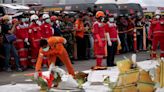 Familiares de las víctimas en Indonesia critican el acuerdo de Boeing tras los accidentes