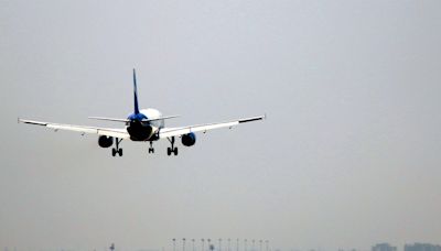 Flight in Delhi airport receives bomb threat email - News Today | First with the news